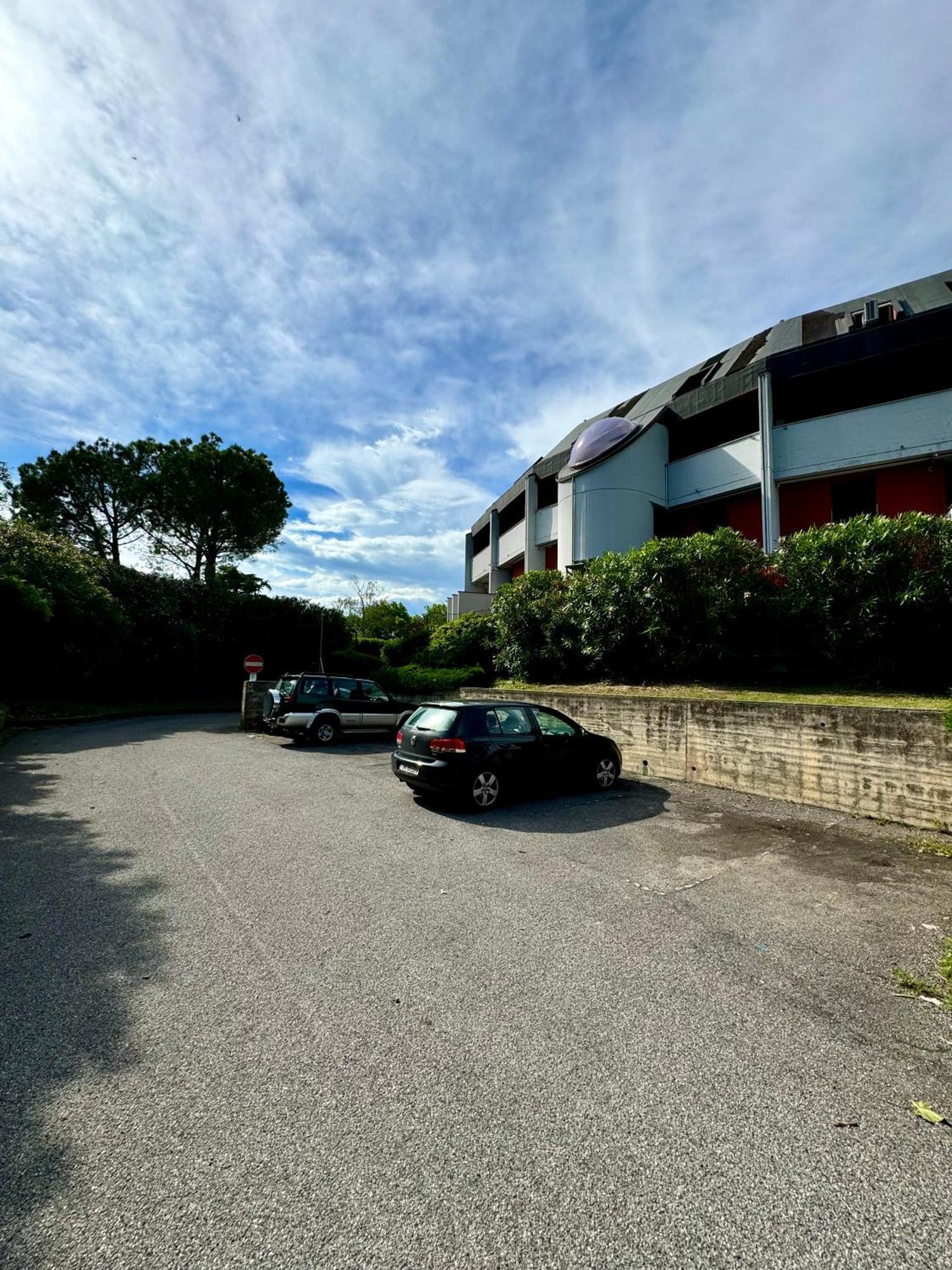 Amazing Residence Lake View Desenzano Desenzano del Garda Exterior foto